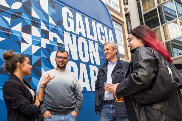 «Galicia non para» y Alfonso Rueda en Malpica