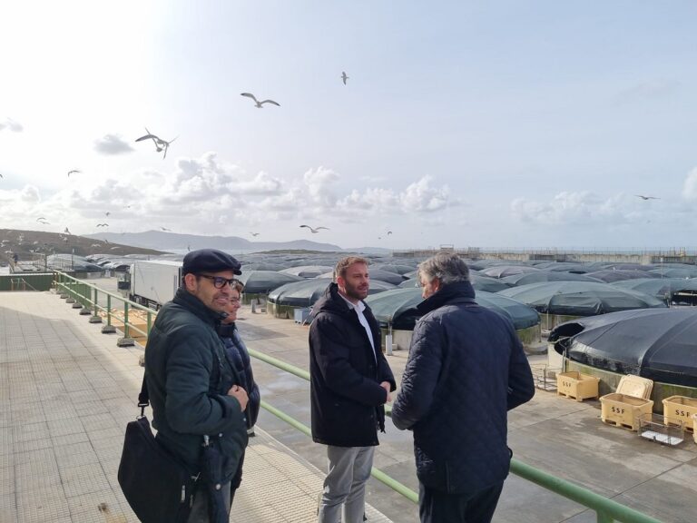 Gonzalo Trenor informa de la renovación de la concesión de Stolt Sea Farm en Camariñas